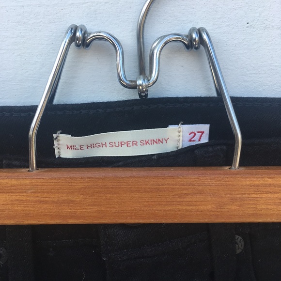 Levi Jeans - Picture 3 of 4